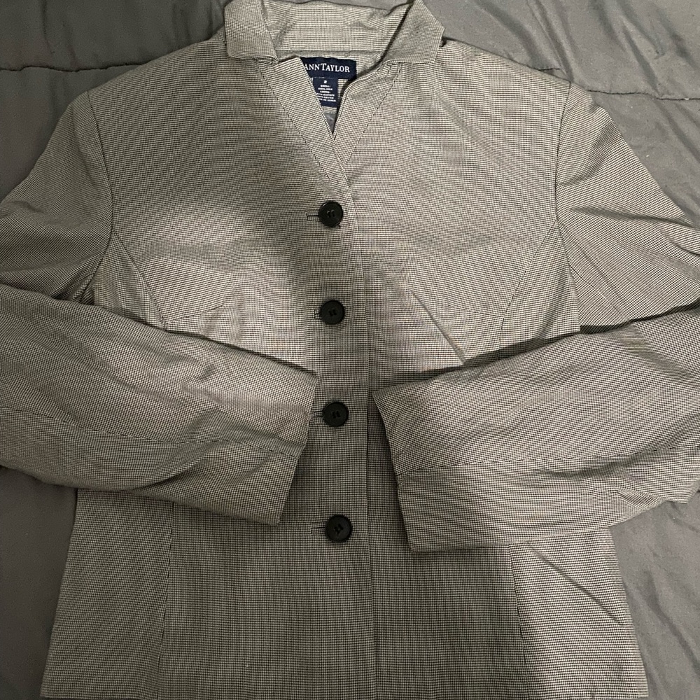 Ann Taylor checkers blazer size 2